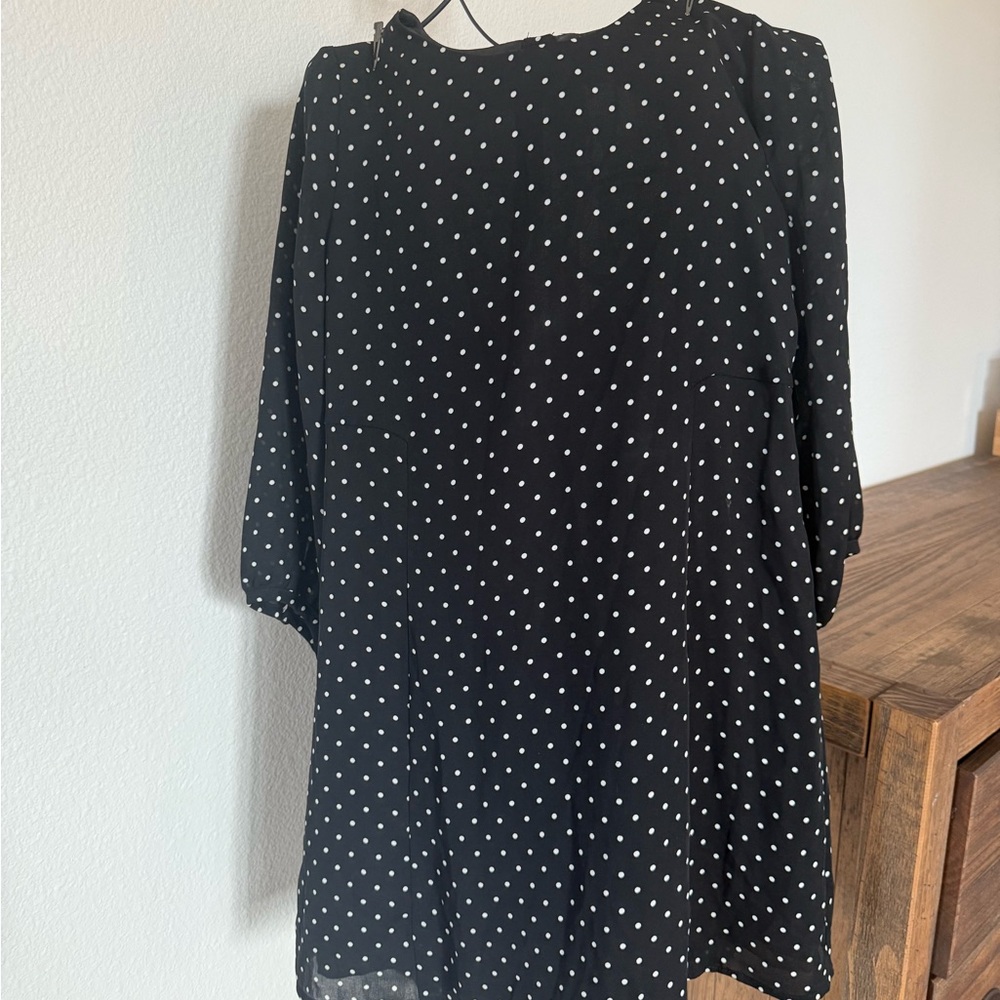 Forever 21 Black and White Polka Dot Long Sleeve Dress